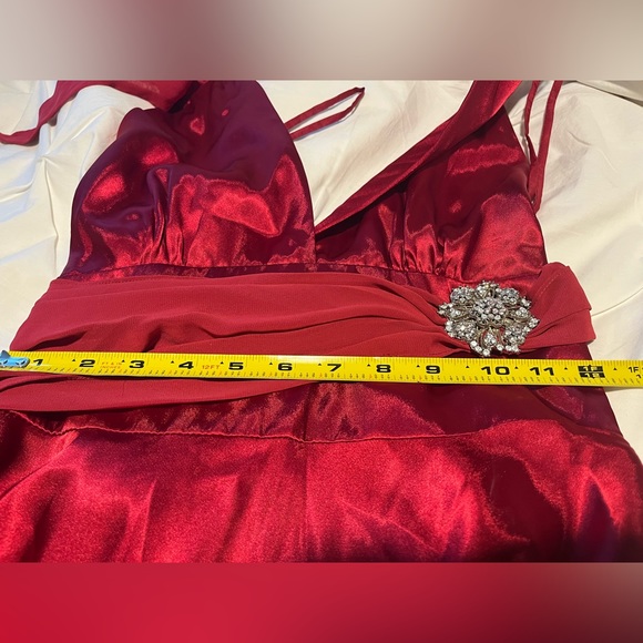 Red silk halter A-frame formal dress - Picture 8 of 8